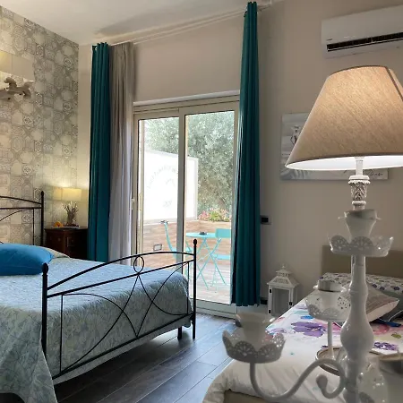 Relais Dea Degli Ulivi 2*