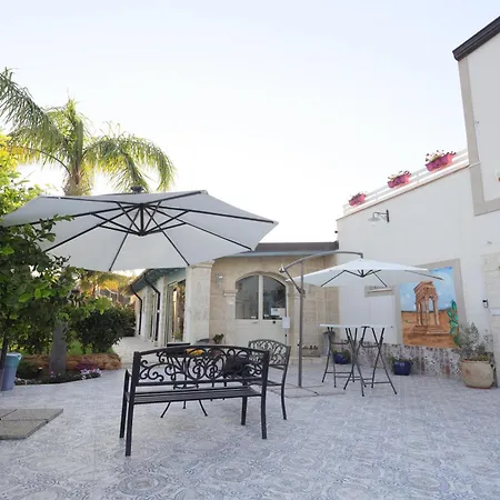 Relais Dea Degli Ulivi Penzion 2*